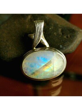 Rainbow Blue and golden Flash Moonstone  sterling silver pendant 🆕